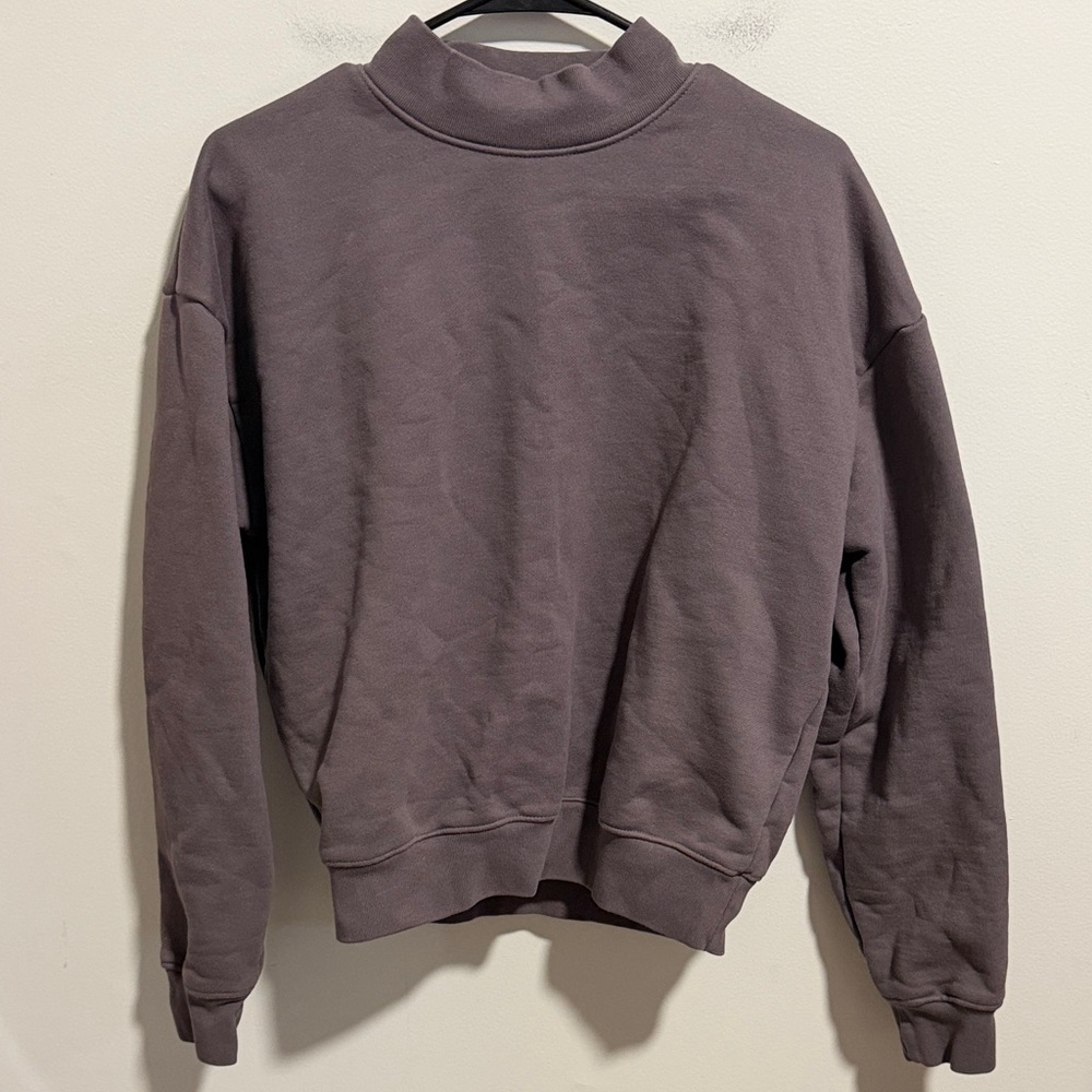 Seventh Earth Studios Crewneck